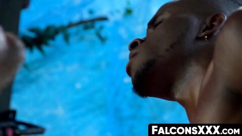 FalconsXXX.com - Interracial outdoor raw anal fucking with muscular, handsome homosex