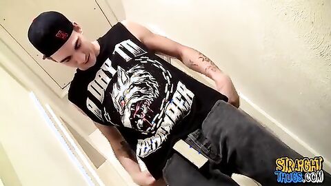 We love seeing straight thug Cherokee enjoying his cock