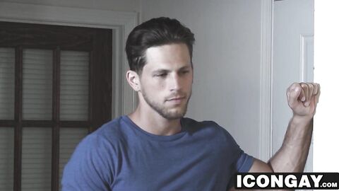 Hunks Roman Todd and Billie Ramos have dick riding session