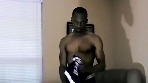 JoeSchmoeXXX.com - Iceberg strokes his enormous black dick like a pro