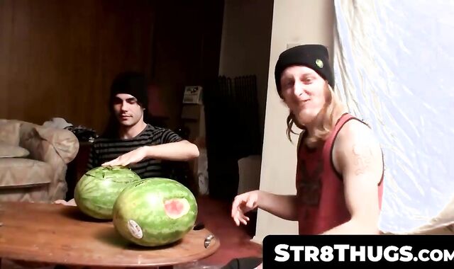 Str8Thugs.com - Three horny twinks engage in a shared jack off session with a messy f