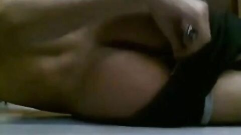 Amateur Twink from Saudi Shows His Great Ass