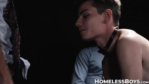 Lance Charger pounds gorgeous Eli Bennet's sweaty tight hole