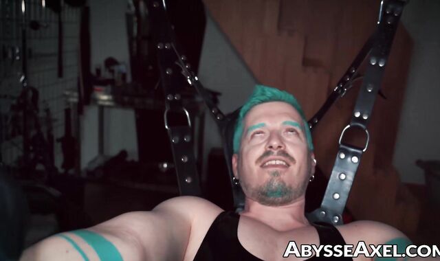 Horny Leo took a deep anal penetration while riding the sling before the ritual