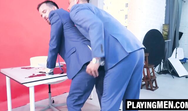 PlayingMen.com - Damon Heart drills new assistant Franky Fox's wet hole