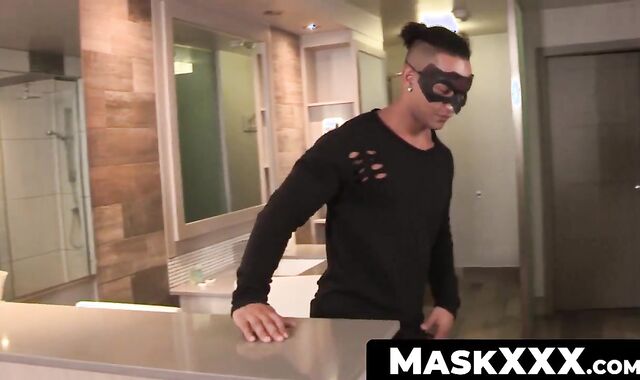 MaskXXX.com - Muscular stud's abs tease and solo big dick tugging