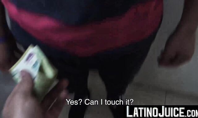 Nasty dudes Axel and Rodrigo strip their clothes to fuck each other for cash