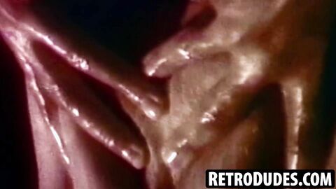 RetroDudes.com - Retro hottie Michael Zen enjoys a steamy cock sucking session