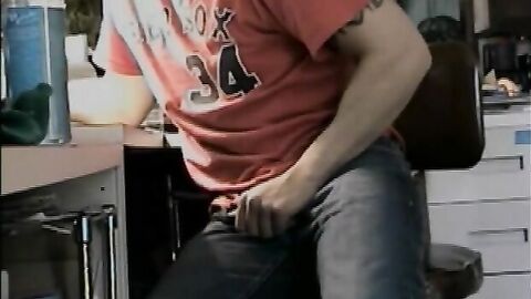 Str8Seduction.com - Manly straight dude blown by older gay perv