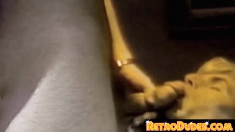 RetroDudes.com - Nerdy college students blow each other in the library