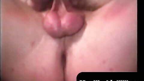 MenWorkinXXX.com - Amateur Darryll masturbates and sucks a massive hard cock