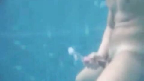 Big-Cock Man Masturbates Outdoors: Underwater Cum Explosion!