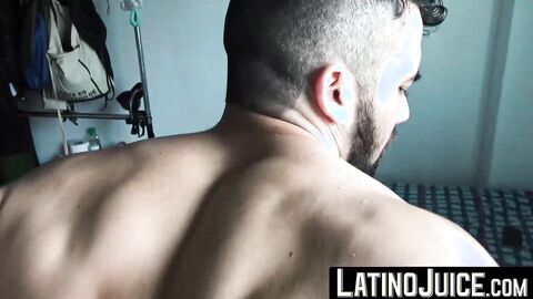 Straight dude Gonzo pleasures my horny boner and delicious balls