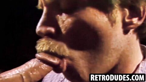 RetroDudes.com - Bearded homo sucks Dodges cock immediately after unzipping his pants