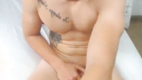Colombian Fingering Himself