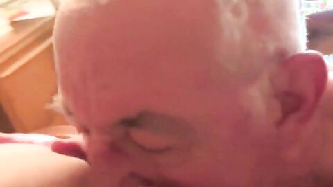 Amateur Bareback with Two Daddies
