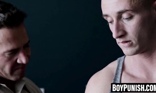 BoyPunish.com - Young perp's cop fuck to prove his innocence