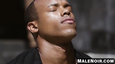 MaleNoir.com - Danny Gunn's private ass-stretching session with
