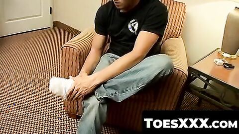 ToesXXX.com - Jock's foot display and cock stroke for a sensual orgasm