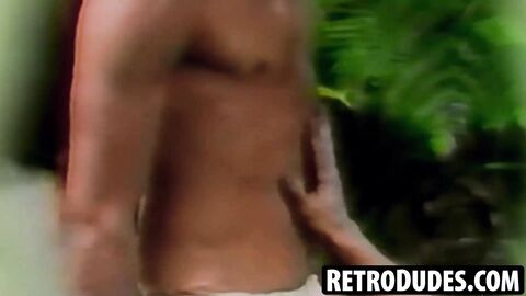 RetroDudes.com - Big dicked Mark Jennings and his buddies enjoy