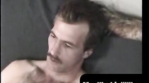 MenWorkinXXX.com - This butt pirate finds immense joy in solo play