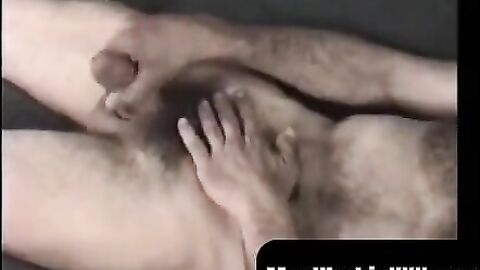 MenWorkinXXX.com - This butt pirate finds immense joy in solo play