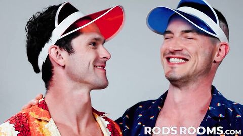 Hunk Derek irresistibly kissed Devin in an erotic photoshoot