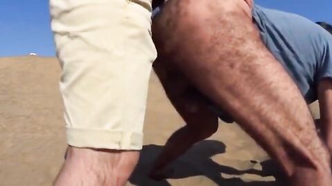 Outdoor cruising fun with a stranger on a dune