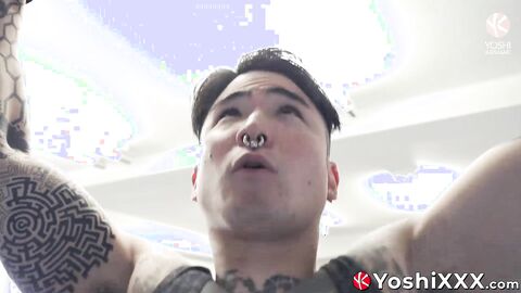 Yoshi Kawasaki works out while having a butt plug in his tight asshole