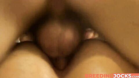 Twink Cody Smith has the best day of his life while hung Delvie Baptiste breeds him