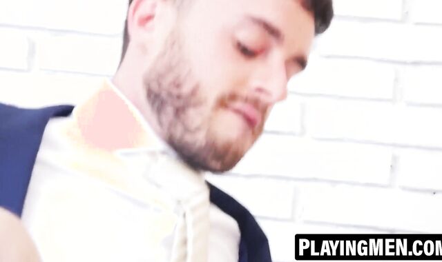 PlayingMen.com - Valentine's rough face fucking by Bruno Max and Manuel Reyes