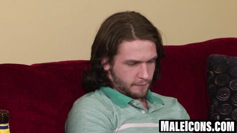 MaleIcons.com - Long haired Duncan Black savors my fat dick with passion