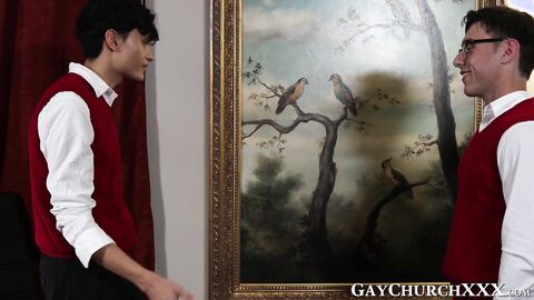 Beefy Archie Paige shoves his dick into Donovans tight asshole
