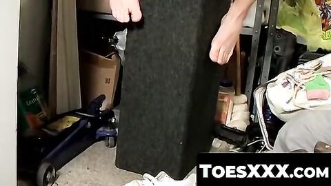ToesXXX.com - Jocks' side-by-side jerk off with toe-focused climax