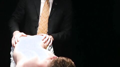 Hot twink Colton Fox's ass feels the deep bury of Legrand Wolf