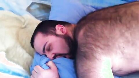 Osos Maduros en la Cama Amateur Bear