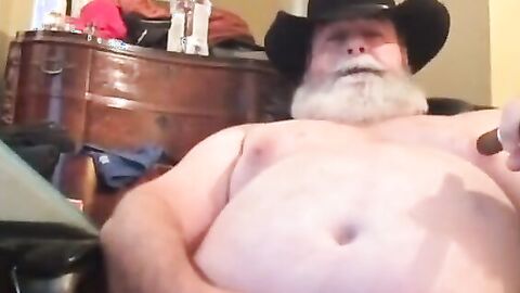Chubby Daddy Bear Plays Solo Amateur Amateur