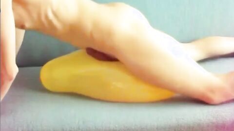 Twink Humps Yellow Balloon to Cum