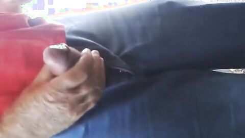Daddy me folla en el parking - Amateur Bareback Outdoor Fuck