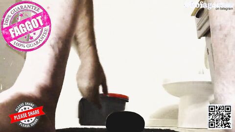 Exposure whore rides ribbed dildo