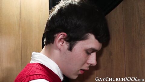 Dakota Lovell hops and rides Father Jonah Wheelers massive cock