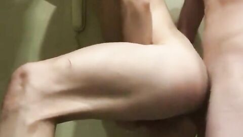 Twink Bareback Anal on Webcam Amateur Amateur