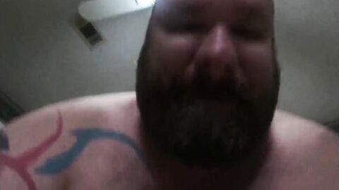 Fat Daddy Bear Takes it Like a Pro