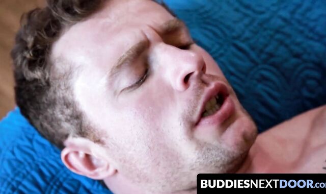 BuddiesNextDoor.com - Big cock hunk Markie More fucks Grayson Fabre