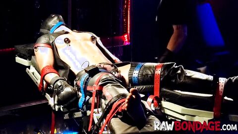 Jock engage in painful ball tied and deepthroating session