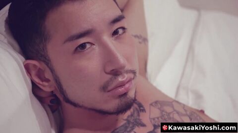 KawasakiYoshi.com - Edgy kinkster Yusaku Kaga plays with his pierced