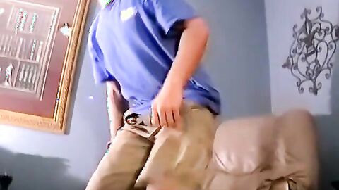 JoeSchmoeXXX.com - Good looking bum driller loves wanking his fat fuck stick