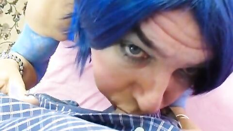 Sissy Crossdresser Blowjob Adventure