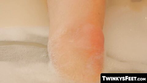 TwinkysFeet.com - Young dude loves playing with his feet in the bathroom and then str