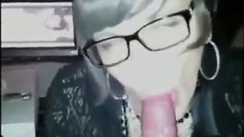 Crossdressing Secretary Gives Amateur Blowjob on Webcam